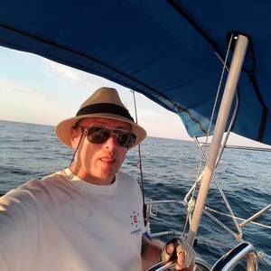 Meet your Posher, Brian